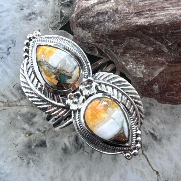 Sterling Silver Southwestern Style 2 Spiny Oyster Ring Size 10 For Women - Picture 1 of 10